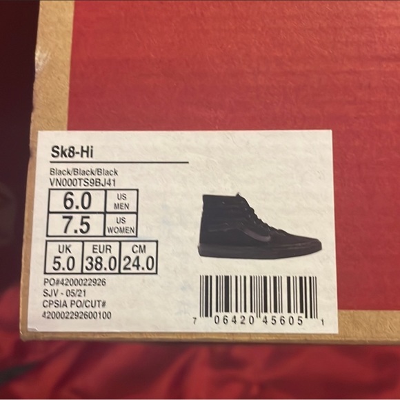 Vans - Picture 4 of 4